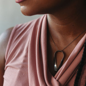 Georgia - Mobius Necklace