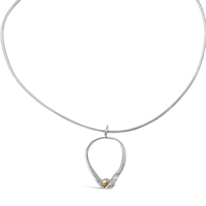 Stephanie Mobius Necklace, Cream Freshwater Pearl