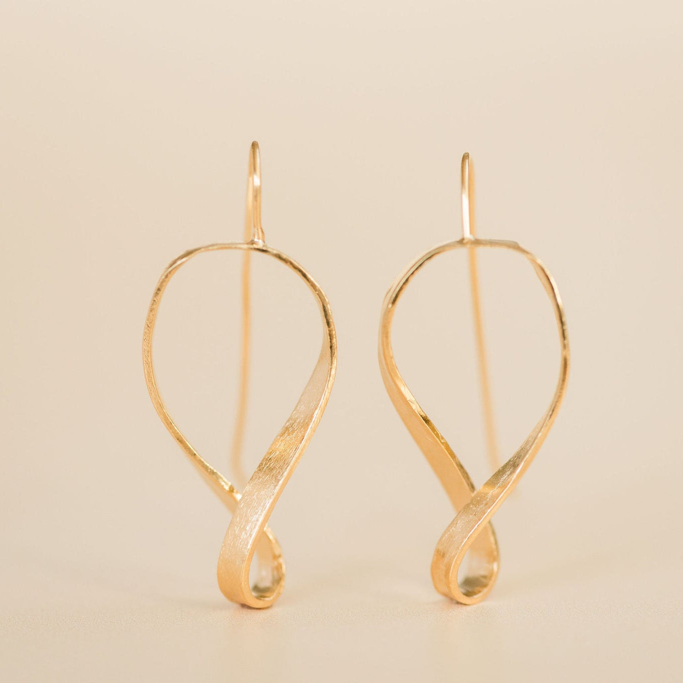 Vermeil Mobius Dangle Earrings