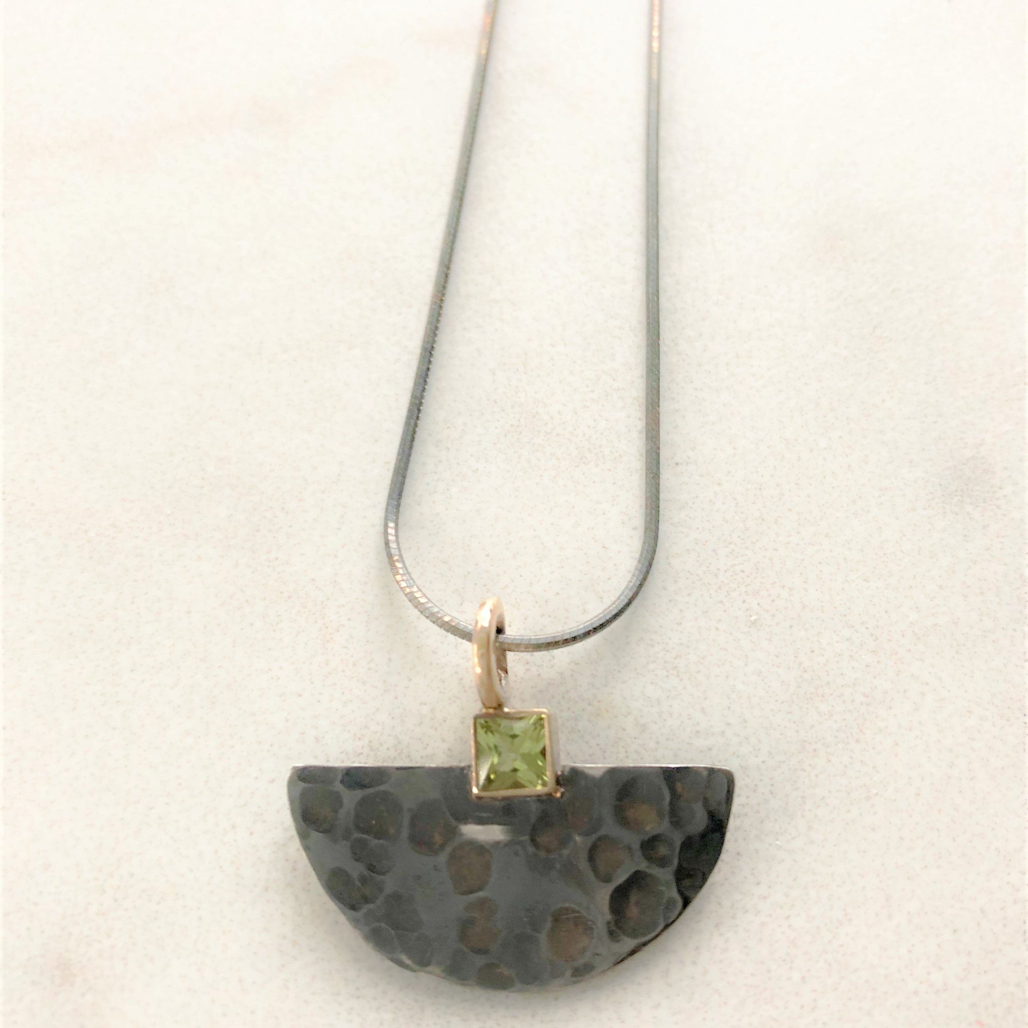 Sloane Oxidized Necklace, Peridot